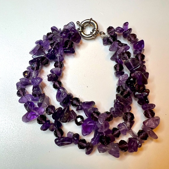 Jewelry - ☀️🎉💕Purple Gemstone Necklace